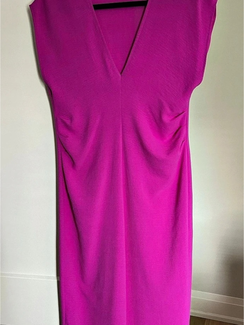 Zara Ruched V-Neck Midi Dress Pink Medium